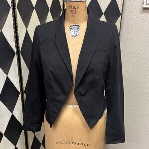 Cropped Blazer